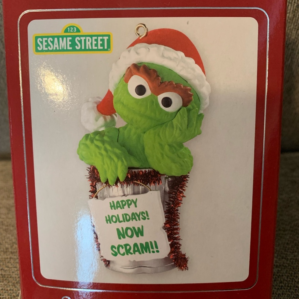 Sesame Street Oscar the Grouch Holiday Ornament